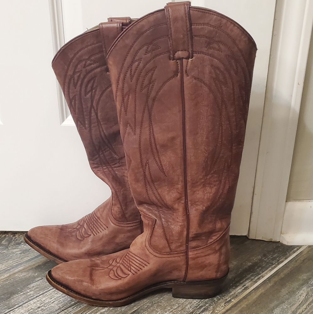 Frye - Billy pull on boots - women's size 10 - lavender mauve lilac brownish
